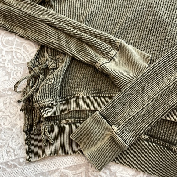 Free people thermal top - Picture 3 of 7